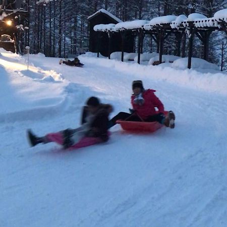 Affittacamere Ritz Garden Niji Biei Esterno foto