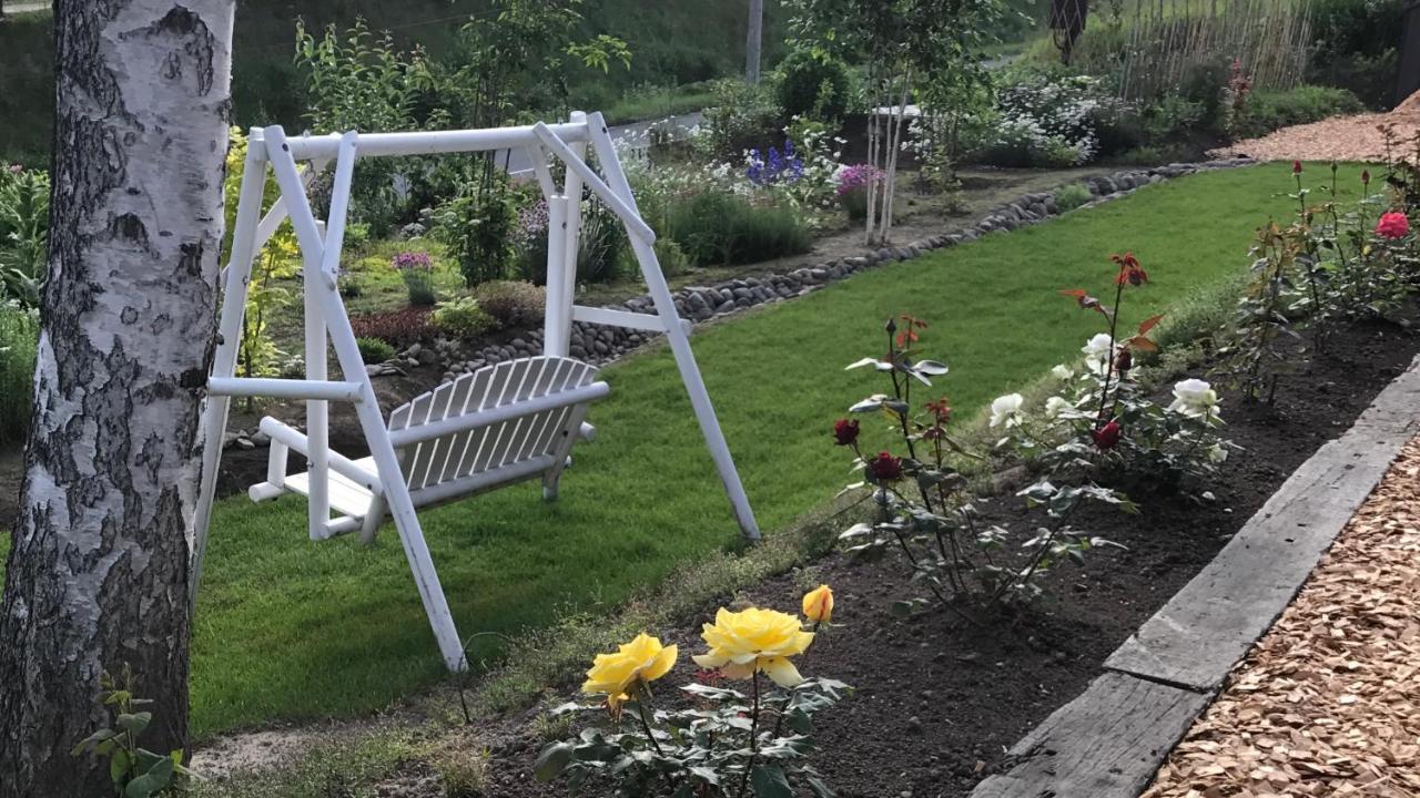 Affittacamere Ritz Garden Niji Biei Esterno foto