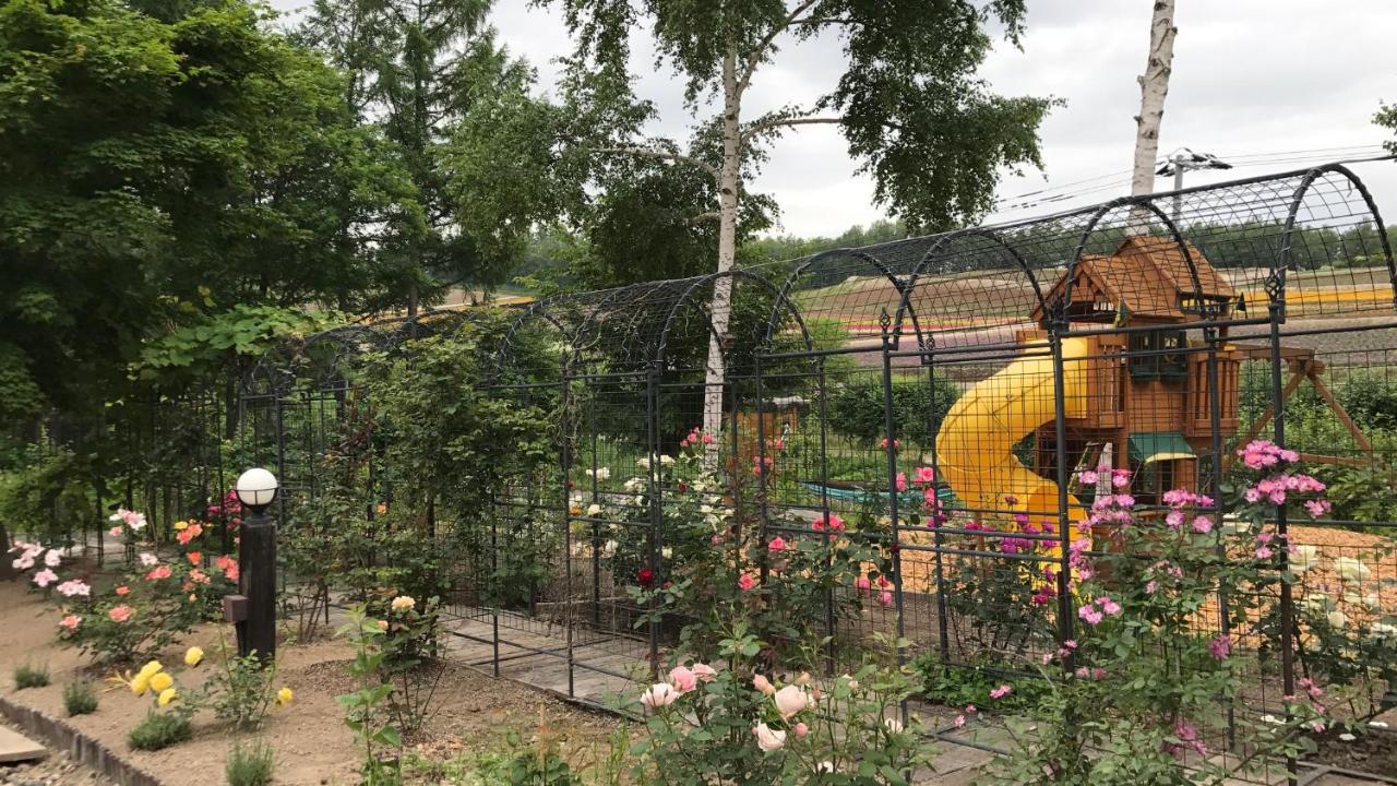 Affittacamere Ritz Garden Niji Biei Esterno foto
